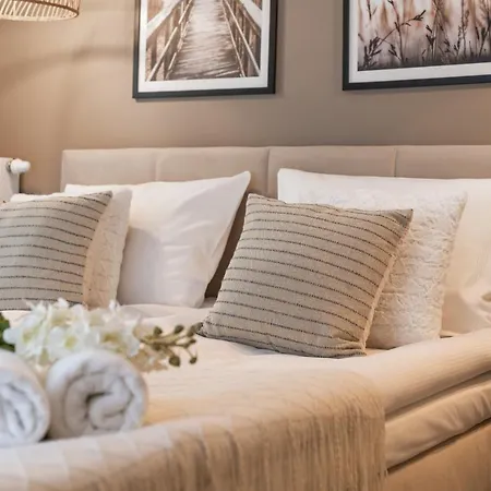 Appartement Braniborska By Renters Wrocław